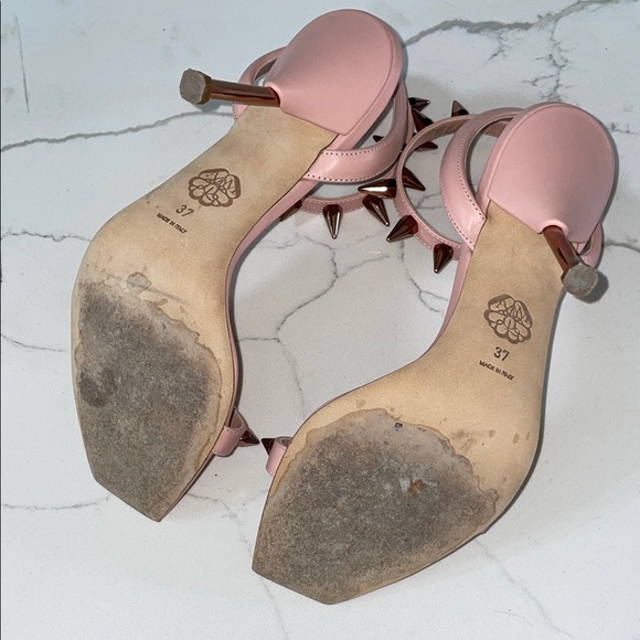 Alexander McQueen Pink Studded Heels - Picture 4 of 5